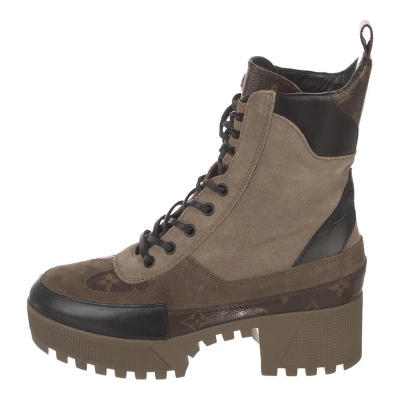 ❤️Louis Vuitton Suede Monogram Combat Boots❤️ - Picture 1 of 5